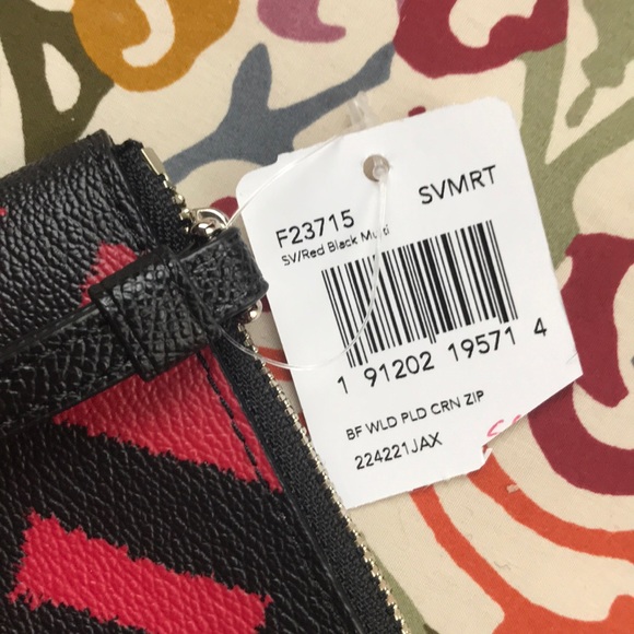 Coach Wristlet - Picture 3 of 5